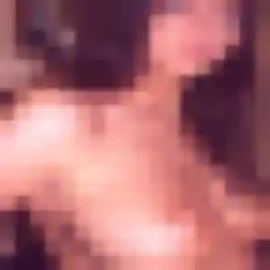 Aurore, 24 ans, en ligne à Orignolles pour un plan cul