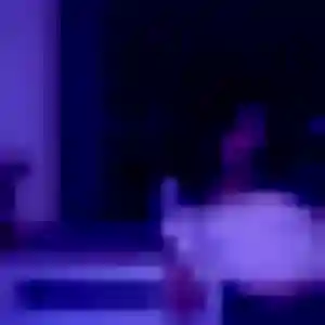 Iris, 37 ans, connectée à Pange pour une rencontre coquine