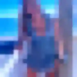 Rejoins Nolwenn, 35 ans à Paray-le-Monial en privé