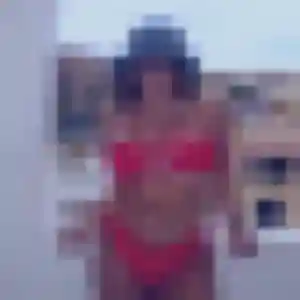 Jennifer, 25 ans, connectée à Parné-sur-Roc pour un plan cul