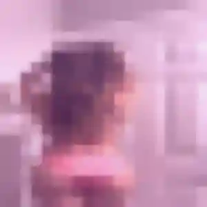 Photo de Edith à Paslières (23 ans) - plan cul anonyme