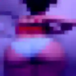 Yvonne, 22 ans, connectée à Pelleautier pour une rencontre coquine