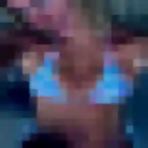 Ingrid, 28 ans, en ligne à Pellegrue pour un plan cul