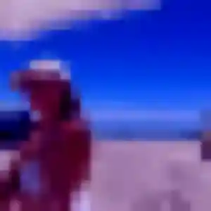 Rejoins Meriem, 26 ans à Péone en privé