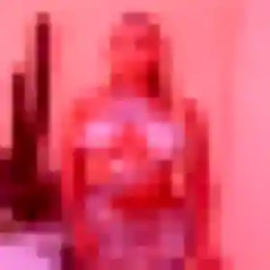 Alienor, 27 ans, en ligne à Pérenchies pour une rencontre coquine