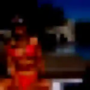 Belle Tessa, 25 ans à Périgné - la contacter