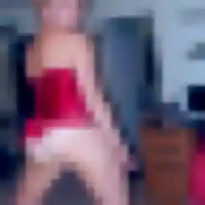 Rejoins Honorine, 36 ans à Petersbach en privé