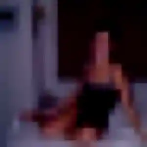 Rejoins Geraldine, 40 ans à Peyrolles-en-Provence en privé