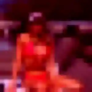 Belle Nolwenn, 31 ans à Piriac-sur-Mer - voir sa photo