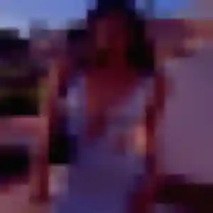 Capucine (25 ans) à Plan-d'Aups-Sainte-Baume attend un plan cul ce soir