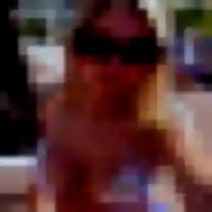 Photo privée de Zoe, 32 ans à Plateau d'Hauteville - rencontre sans lendemain