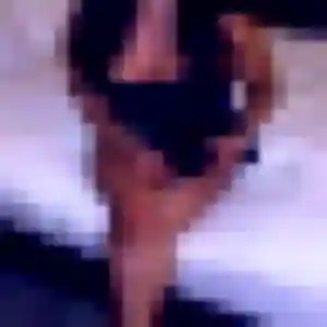 Josiane, 35 ans, disponible à Plélo pour un plan cul
