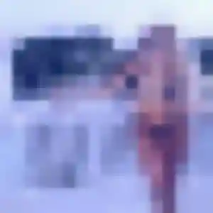 Kelly, femme de 33 ans propose plan cul à Plémy