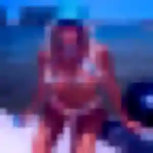 Photo sexy de Uranie, 27 ans à Plivot - plan discret