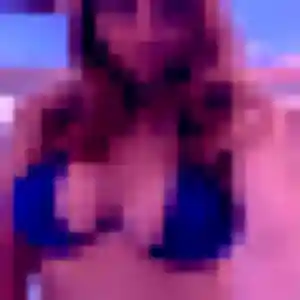 Nicole, 42 ans, connectée à Ploubezre pour une rencontre coquine