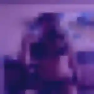 Ilona, 27 ans, connectée à Pommeret pour un plan cul