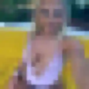 Photo de Germaine à Pont-l'Abbé-d'Arnoult (26 ans) - plan cul gratuit