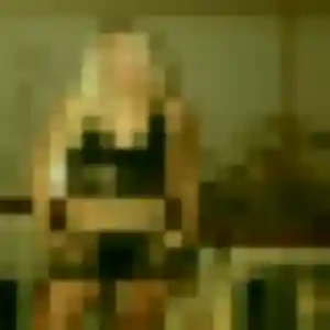 Profil de Elena à Pont-Melvez (27 ans) - plan cul gratuit