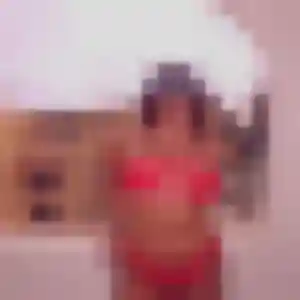Margot (34 ans) à Pont-Scorff cherche un plan cul maintenant
