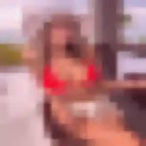 Photo privée de Bernadette, 35 ans à Port-en-Bessin-Huppain - rencontre sans lendemain