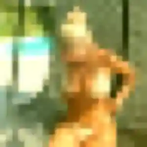 Brigitte de Pouillé-les-Côteaux, 23 ans - plan cul discret