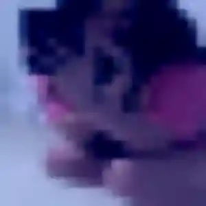 Olivia (37 ans) à Pouydesseaux propose une rencontre ce soir