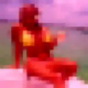 Marine de Poyanne, 26 ans - plan cul discret