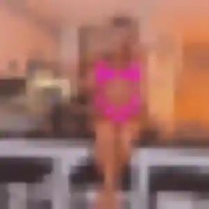 Solange, 44 ans, dispo pour plan cul à Prémanon