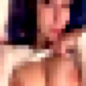Photo privée de Giulia, 41 ans à Prignac-et-Marcamps - rencontre sans lendemain