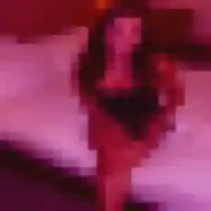 Josephine, 40 ans, en ligne à Prunay-Cassereau pour une rencontre coquine