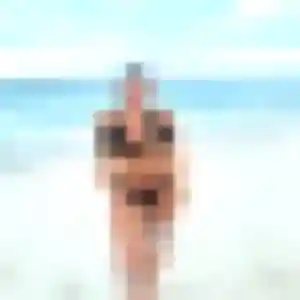 Photo de Alessandra à Publier (22 ans) - plan cul anonyme