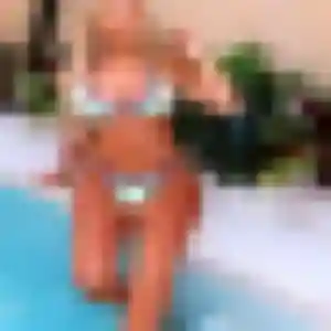 Rencontre Bianca, 38 ans à Puttelange-aux-Lacs en privé