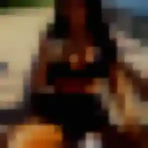 Sexy Ingrid, 30 ans à Quarante - découvrir son profil