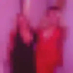 Brune, 40 ans, connectée à Quéant pour un plan cul