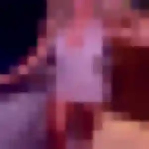 Contacte Nadine, 23 ans à Racquinghem en t'inscrivant