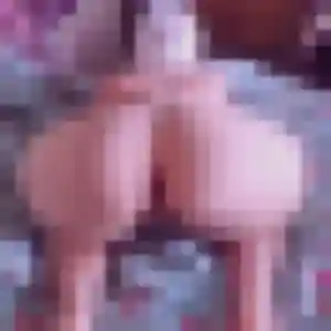 Découvre Huguette, 28 ans à Ramonville-Saint-Agne en privé