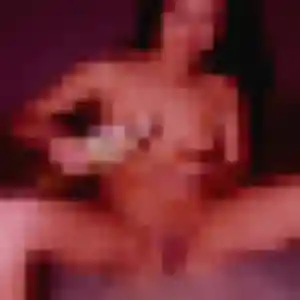 Profil de Penelope à Rampillon (33 ans) - plan cul gratuit