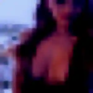 Jade, femme de 27 ans cherche plan cul à Remoulins