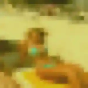 Photo exclusive de Yvonne, 35 ans à Rillieux-la-Pape - rencontre coquine