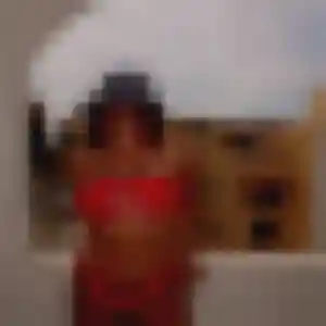 Oriane de Rochechouart, 36 ans - plan cul discret