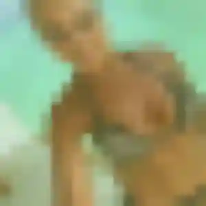 Maeva (39 ans) à Rom cherche un plan cul maintenant
