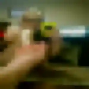 Zineb, 22 ans, connectée à Romorantin-Lanthenay pour une rencontre coquine