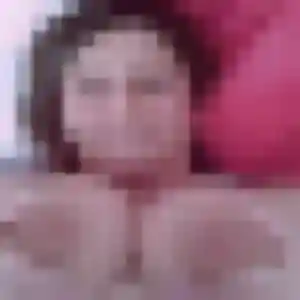 Oriane, 28 ans, connectée à Roppenheim pour un plan cul