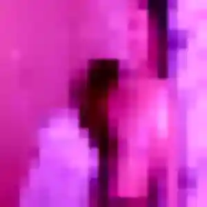 Contacte Mathilda, 23 ans à Roquemaure en privé