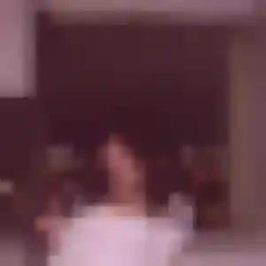 Rencontre Ursula, 40 ans à Rospez en t'inscrivant