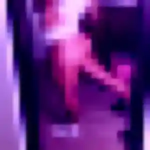 Nadia, 42 ans, en ligne à Roussillon pour une rencontre coquine