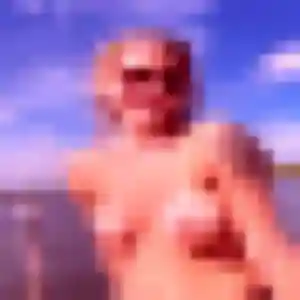 Stephanie, 32 ans, dispo pour plan cul à Roussy-le-Village