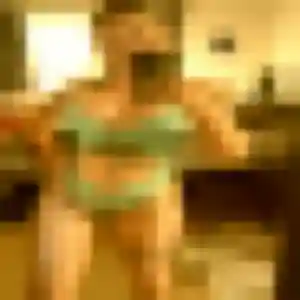 Regine (28 ans) à Rovon cherche une rencontre aujourd'hui