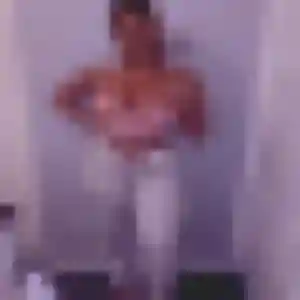 Contacte Kelly, 31 ans à Royan gratuitement