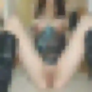 Adele (35 ans) à Roye cherche un plan cul ce soir
